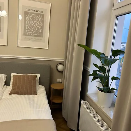 Arthaven Przy Operze Apartment *