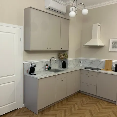 Arthaven Przy Operze *